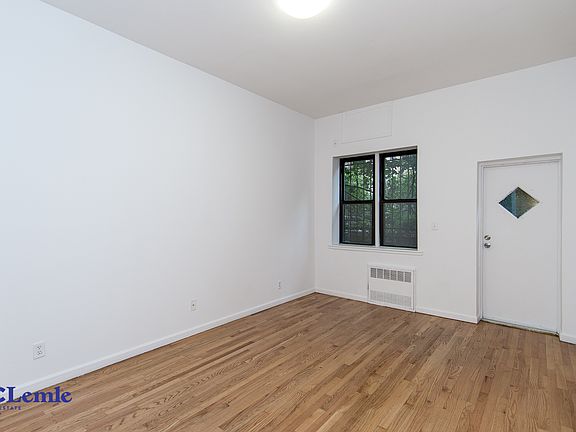 2nd image of 505 E 88th St APT 1D