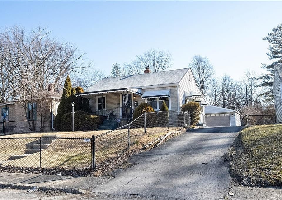 1st image of 3335 N Drexel Ave
