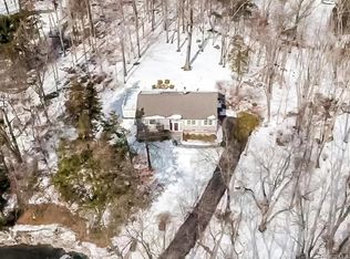 15 Peters Ln, Bedford, NY 10506