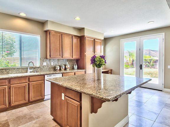 2nd image of 27669 Carlton Oaks St