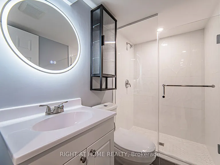 250 Beechy Dr #BASEMENT — Photo 13