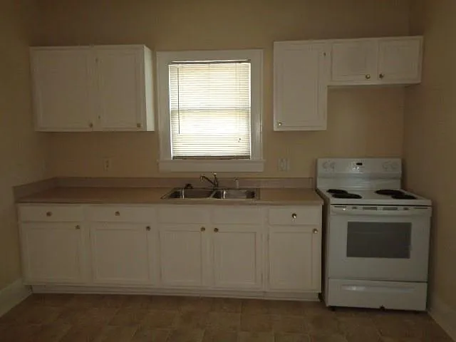 3230 Ohio St — Photo 20