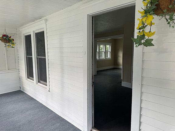 4th image of 1134 N Johnson St