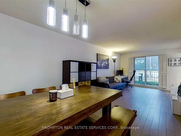 38 Hollywood Ave #123 — Photo 3