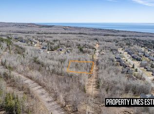 Lester St, Duluth, MN 55804