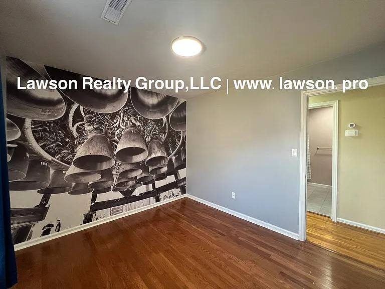 991 Blue Ridge Dr — Photo 24