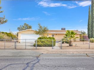 11121 Oakwood Ave, Hesperia, CA 92345