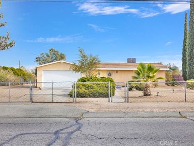 11121 Oakwood Ave, Hesperia, CA, 92345