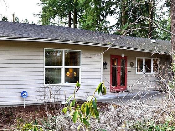 1st image of 410 Monterey Way