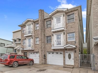 499 Ocean Ave, Jersey City, NJ, 07305