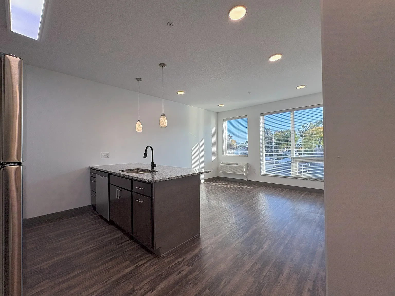 The Pearl Apartments — Photo 3