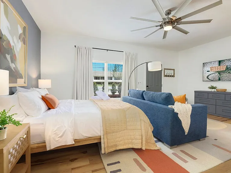 Bedroom