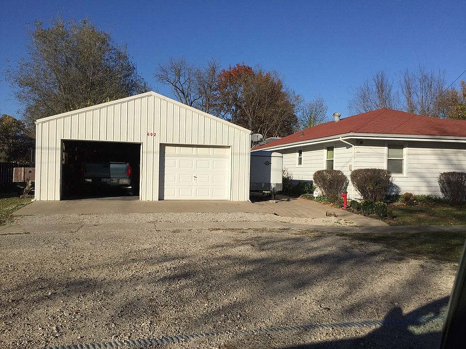 2nd image of 602 N 3rd St