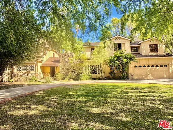 5952 Lubao Ave, Woodland Hills, CA 91367