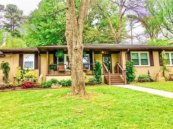 2858 Briarcliff Rd NE, Atlanta, GA 30329