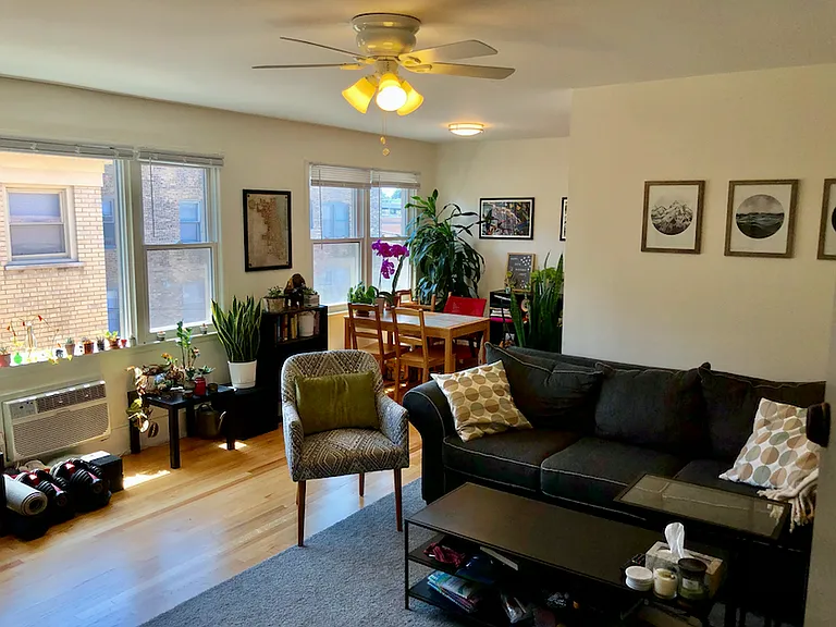 4544 N Wolcott Ave #8 — Photo 5