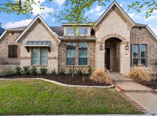 1900 Green Jasper Pl, Arlington, TX 76005