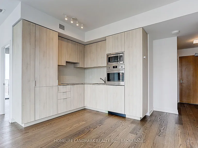 11 Wellesley St W #2911 — Photo 8