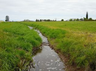 7625 E Peltier Rd, Acampo, CA 95220