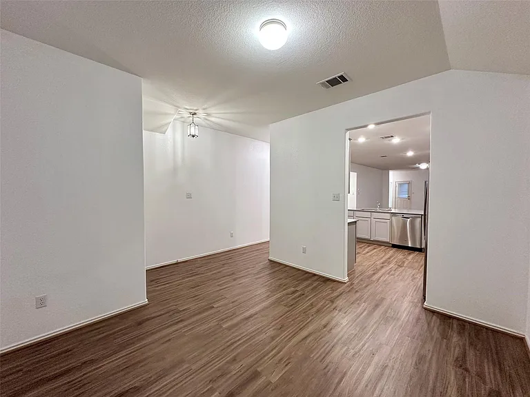 6508 Cetone Ter — Photo 7