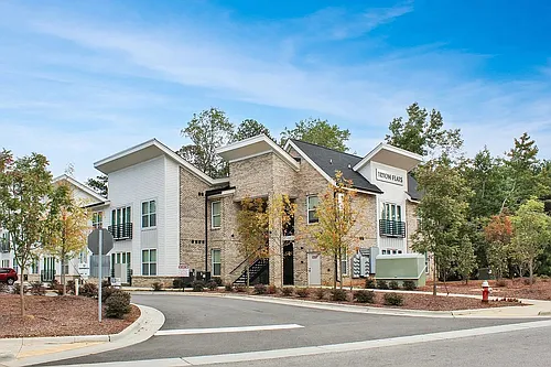 Tryon Flats Photo 1