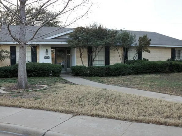 55 Twin Oaks Cir, Odessa, TX 79762