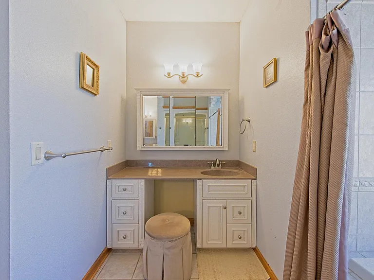 1805 Red Tail Dr — Photo 19