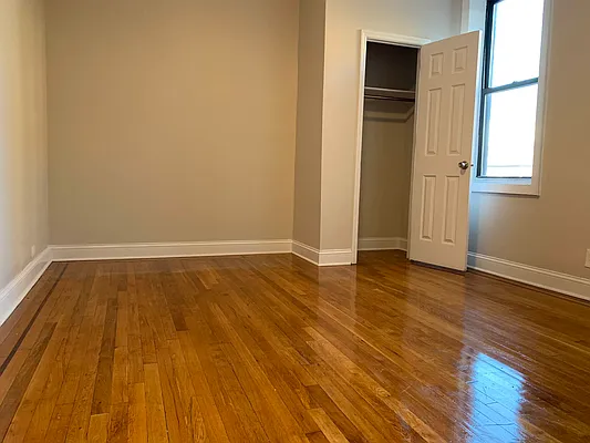 Rented by Hillel Realty Group | media 24