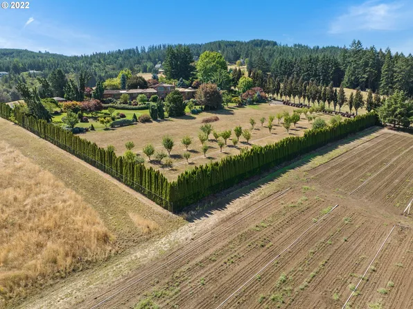 38000 SW Nursery Rd, Cornelius, OR 97113