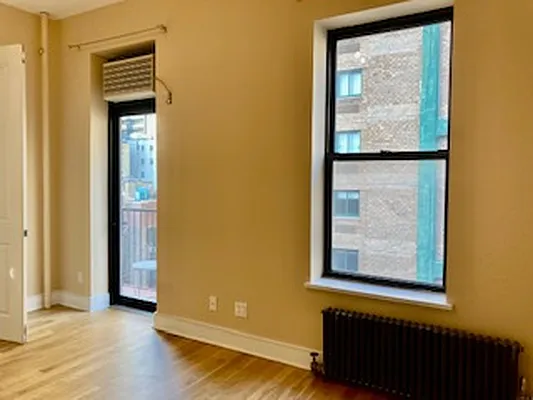 Rented by Corcoran | media 32