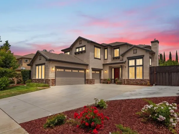 18320 Serra Avenida, Morgan Hill, CA 95037