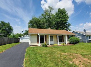 1214 Braeburn Dr, New Haven, IN 46774