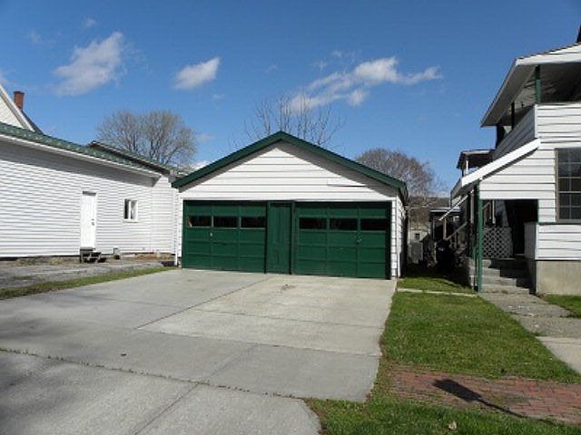 2nd image of 35 W Hazel St
