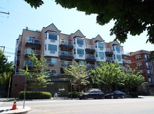 1307 N 43rd St APT 407, Seattle, WA 98103