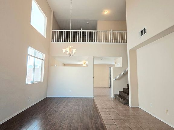 3rd image of 3722 Nestled Oak Ave