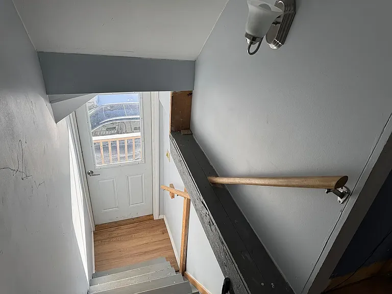 26 Central St — Photo 16