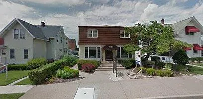 513 W Chocolate Ave #4