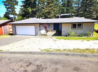 1280 Laurel St, Florence, OR 97439