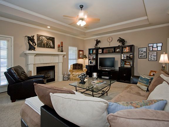 4th image of 3042 Shady Side Dr