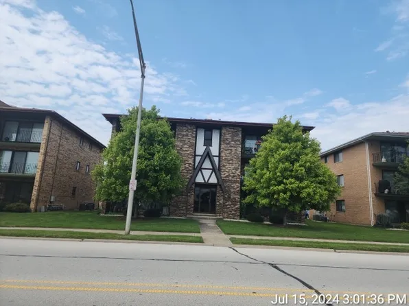 4848 W 122nd St APT 2W, Alsip, IL 60803