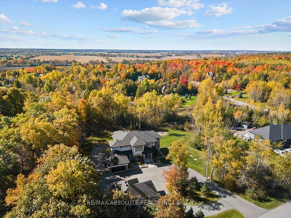 1st image of 131 Cherryhill Dr