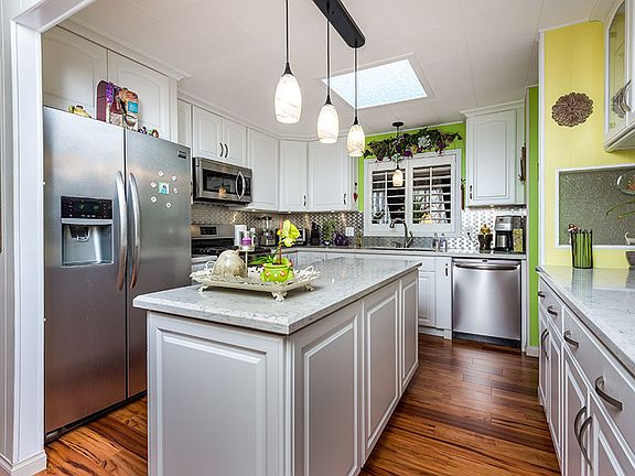 Quartz Counter Tops