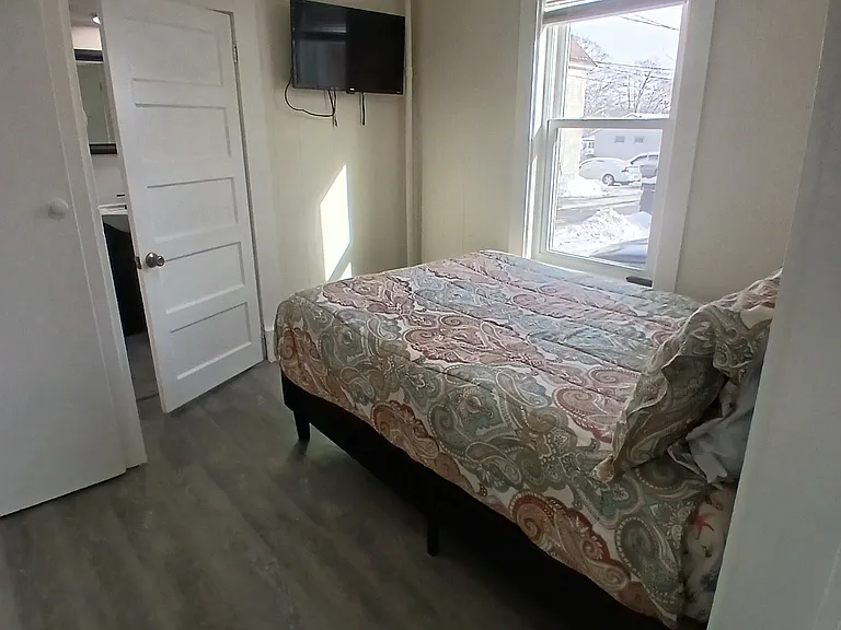57 Cedar Ave #2 — Photo 9