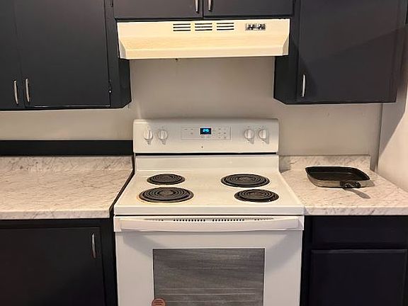 3rd image of 25439 104th Ave SE Unit B1