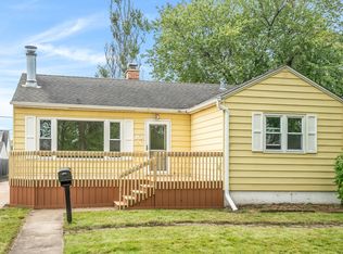 10 N Wisconsin Ave, Addison, IL 60101