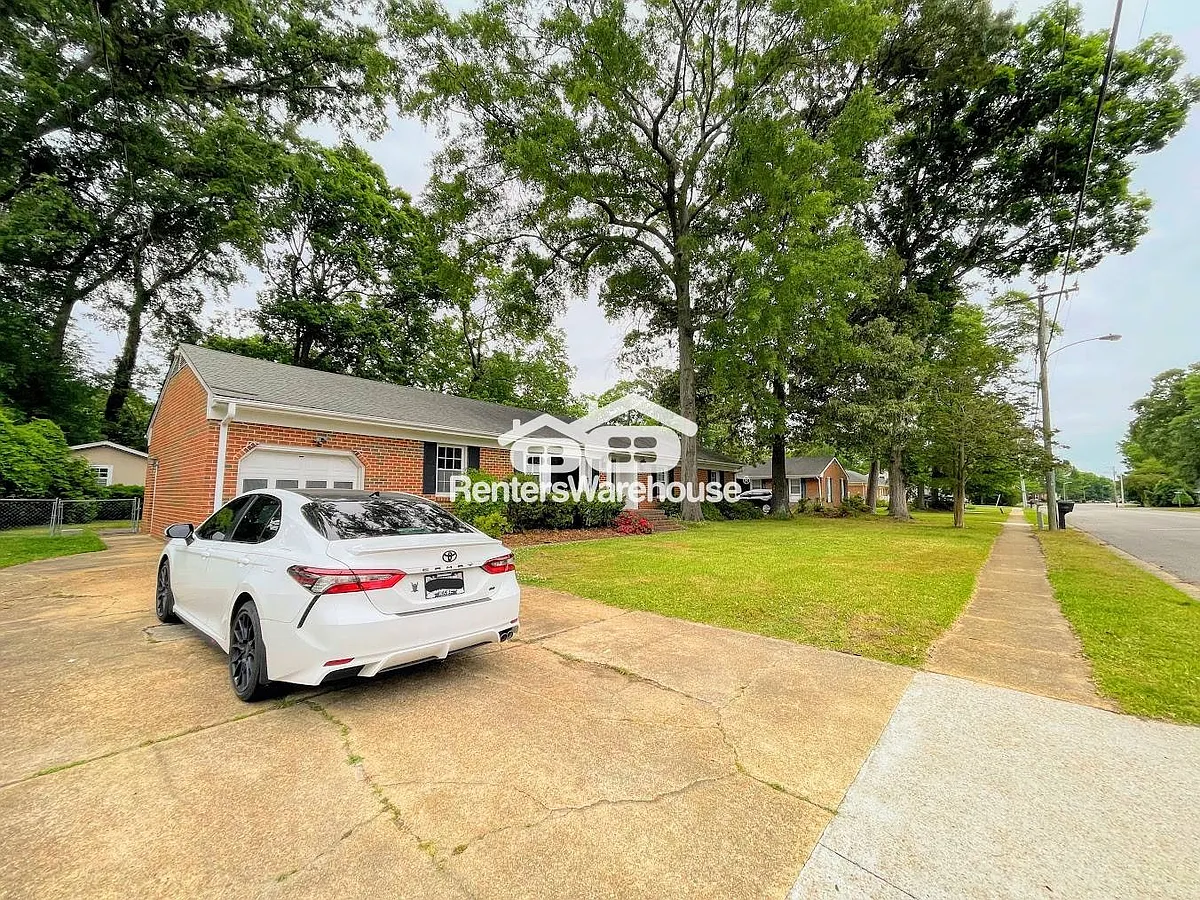 Building Photo - 4112 Dock Landing Rd