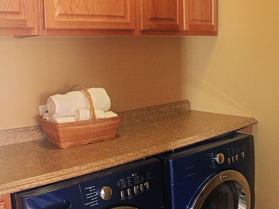 4th image of 5821 Herons Blvd Unit 5821
