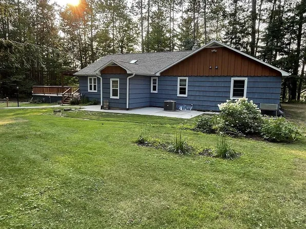 93 Spring Lake Rd, Rhinelander, WI 54501