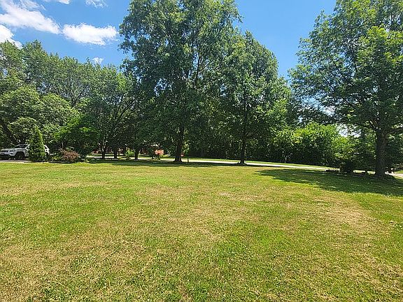 Facing Lake Ridge Drive