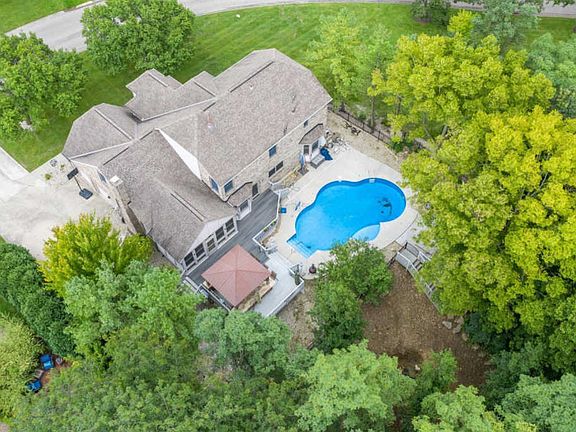 2nd image of 8111 Eagleridge Dr